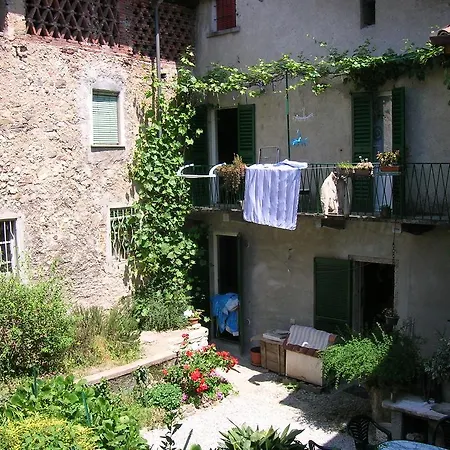 Leon D'oro Bed & Breakfast Pusiano