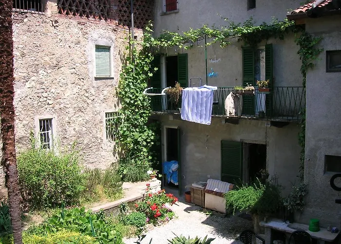 Leon D'oro Bed & Breakfast Pusiano